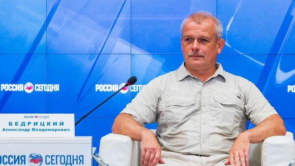 Директор Таврического информационно-аналитического центра, политолог Александр Бедрицкий