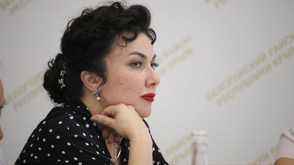 Министр культуры Крыма Арина Новосельская Министр культуры Крыма Арина Новосельская