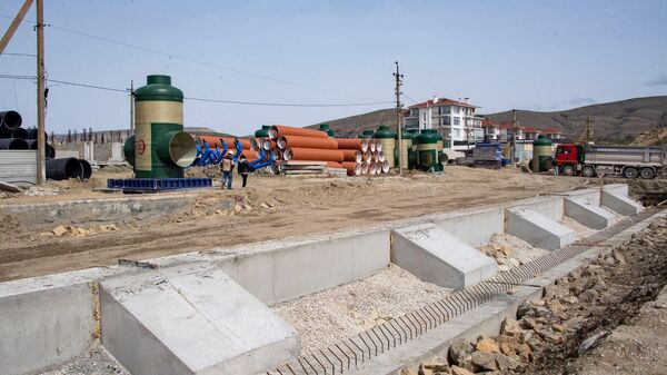 Строительство набережной в Коктебеле Строительство набережной в Коктебеле