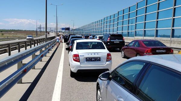 Очередь на Крымский мост